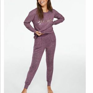 NWT VS PINK COZY Sleepwear SET LARGE